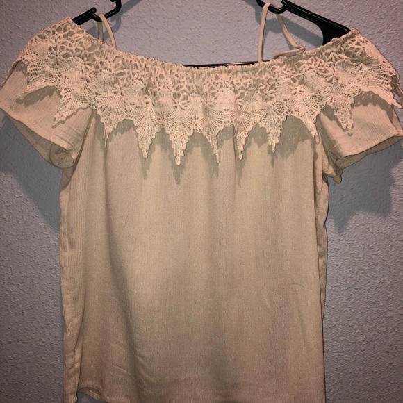 Top - Picture 2 of 2